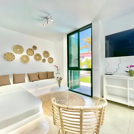 Tatil Evi Taucho - Private, Heatable Pool, Bbq, 4 Bedrooms -