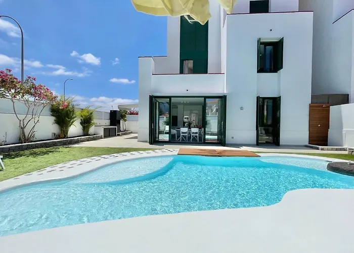 Taucho - Private, Heatable Pool, Bbq, 4 Bedrooms - * 圣地亚哥港