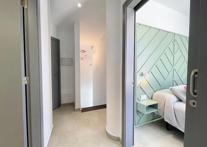 Taucho - Private, Heatable Pool, Bbq, 4 Bedrooms -