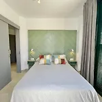 Taucho - Private, Heatable Pool, Bbq, 4 Bedrooms - *