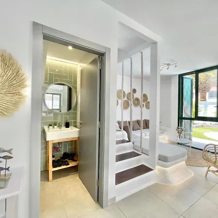 펜션 Taucho - Private, Heatable Pool, Bbq, 4 Bedrooms - 푸에르토 데 산티아고
