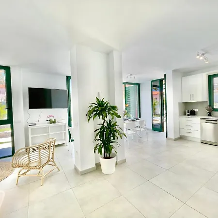 Taucho - Private, Heatable Pool, Bbq, 4 Bedrooms - Holiday home