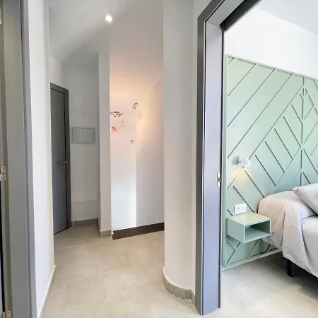 Taucho - Private, Heatable Pool, Bbq, 4 Bedrooms -