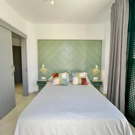 Taucho - Private, Heatable Pool, Bbq, 4 Bedrooms - *