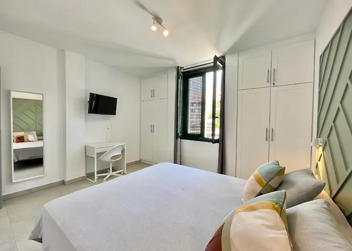 Taucho - Private, Heatable Pool, Bbq, 4 Bedrooms -